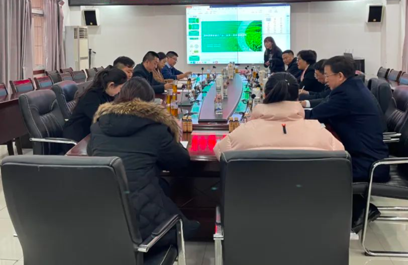 長(zhǎng)沙水業(yè)集團(tuán)、湘豐茶業(yè)集團(tuán)赴六盤水考察調(diào)研