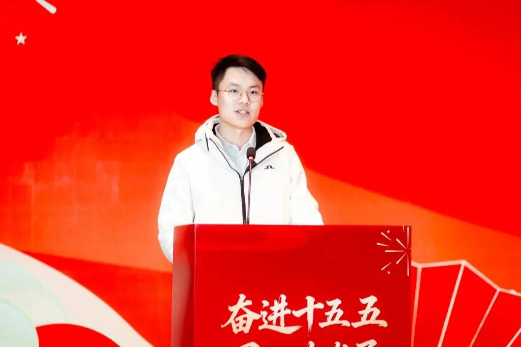 湯程霖：以創(chuàng)新錨定確定性，以實干扛起時代擔(dān)當(dāng)